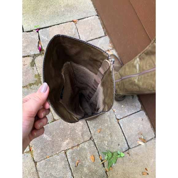 Olive Street knee-high boots, size 8.5 - Picture 3 of 4